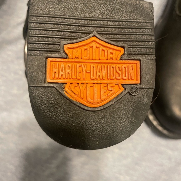 Harley-Davidson Women’s Hayward boot. Studded Blk Leather Ankle Boots w/ Ring - Picture 6 of 9